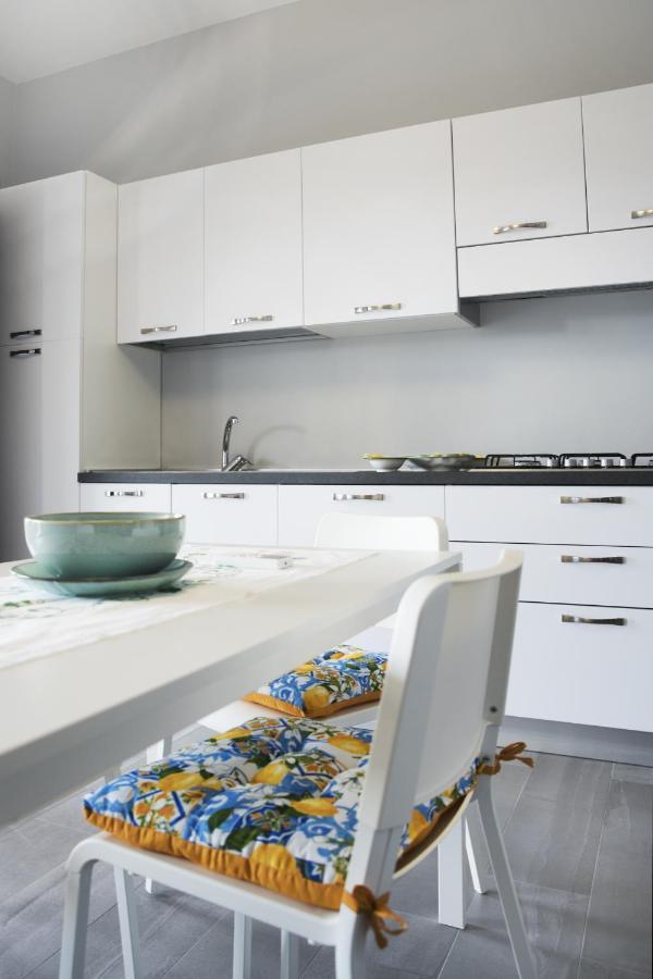 Aa Residence - Free Private Parking Sarno Buitenkant foto