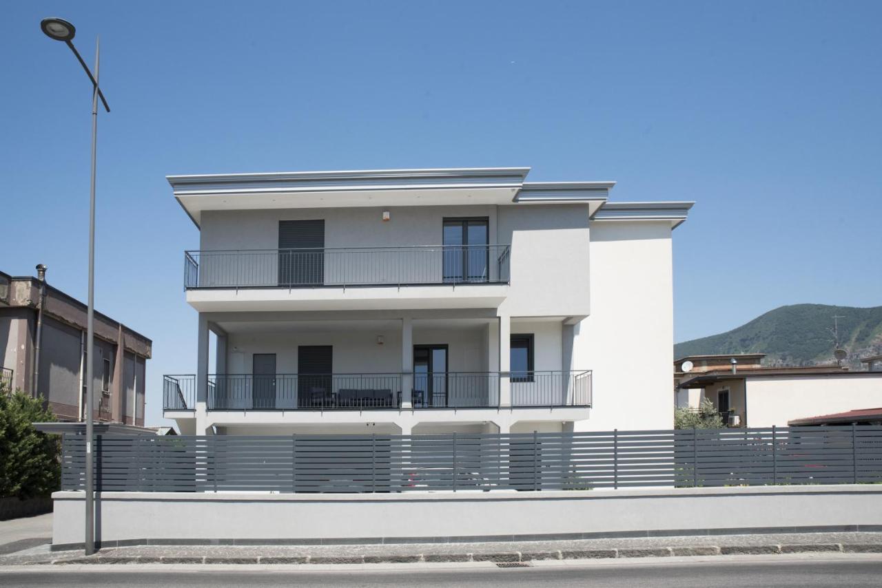 Aa Residence - Free Private Parking Sarno Buitenkant foto
