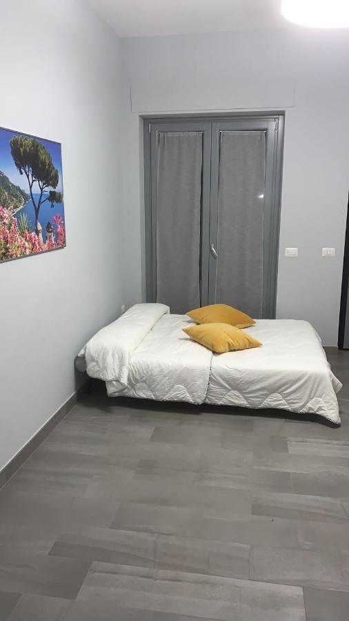 Aa Residence - Free Private Parking Sarno Buitenkant foto